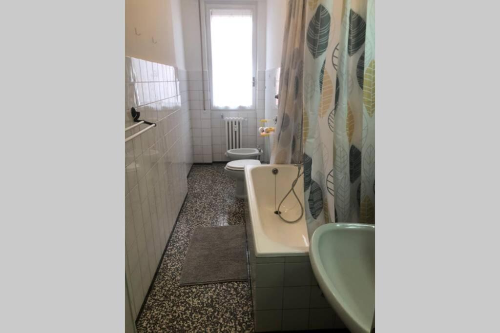 La Maison Bleue Sul Naviglio Corsico Extérieur photo