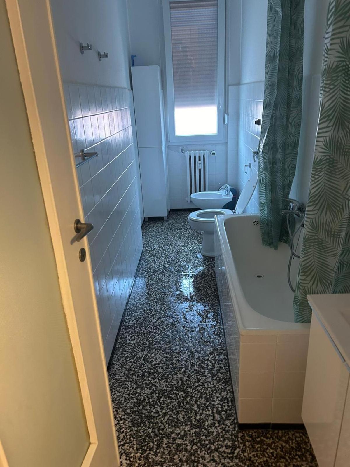 La Maison Bleue Sul Naviglio Corsico Extérieur photo
